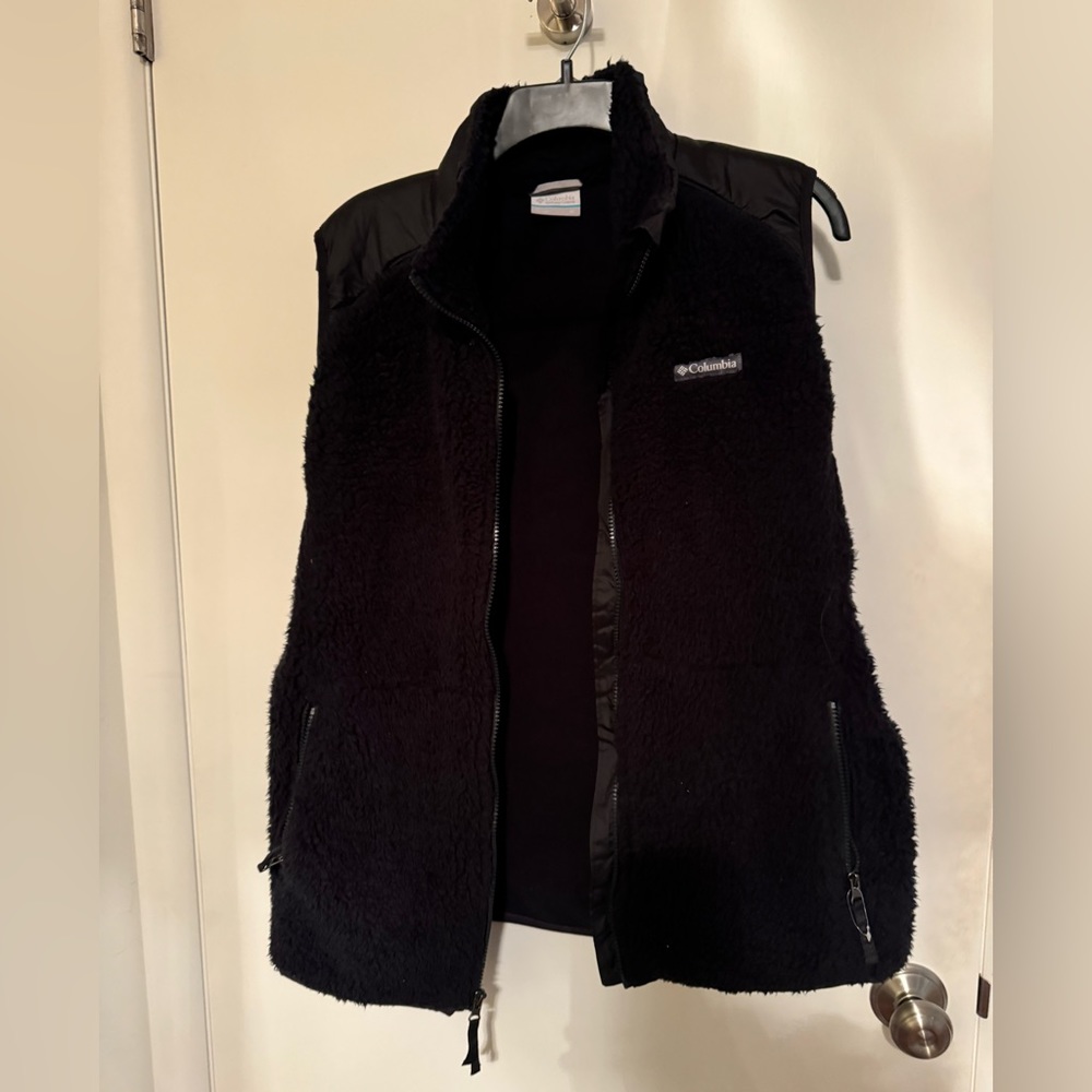 NEW Columbia teddy/sherpa vest